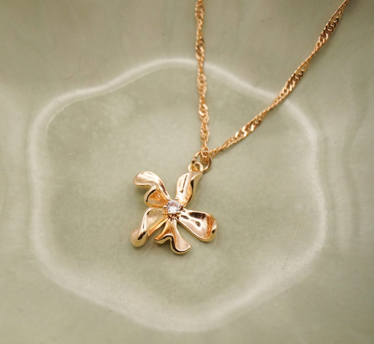 Ocean Blossom Necklace