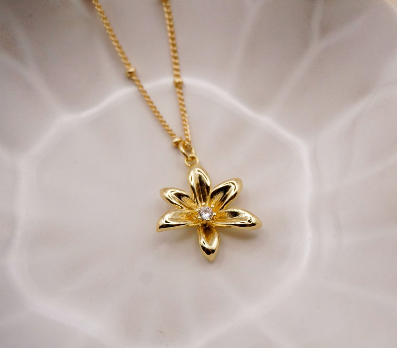 Golden Bloom Necklace