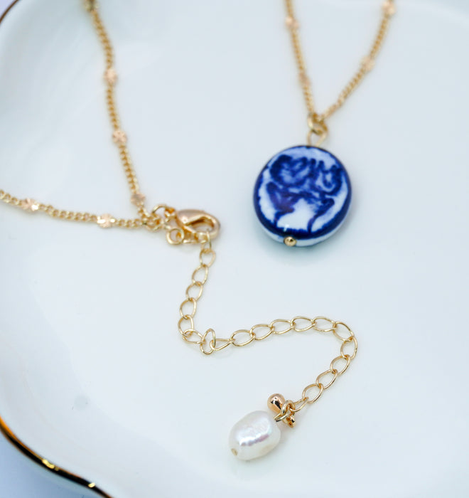 Tulip Haven Necklace