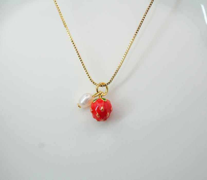 Berries & Pearls