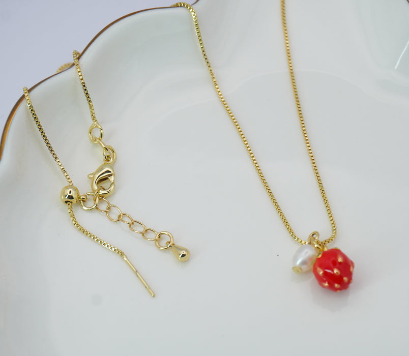 Berries & Pearls